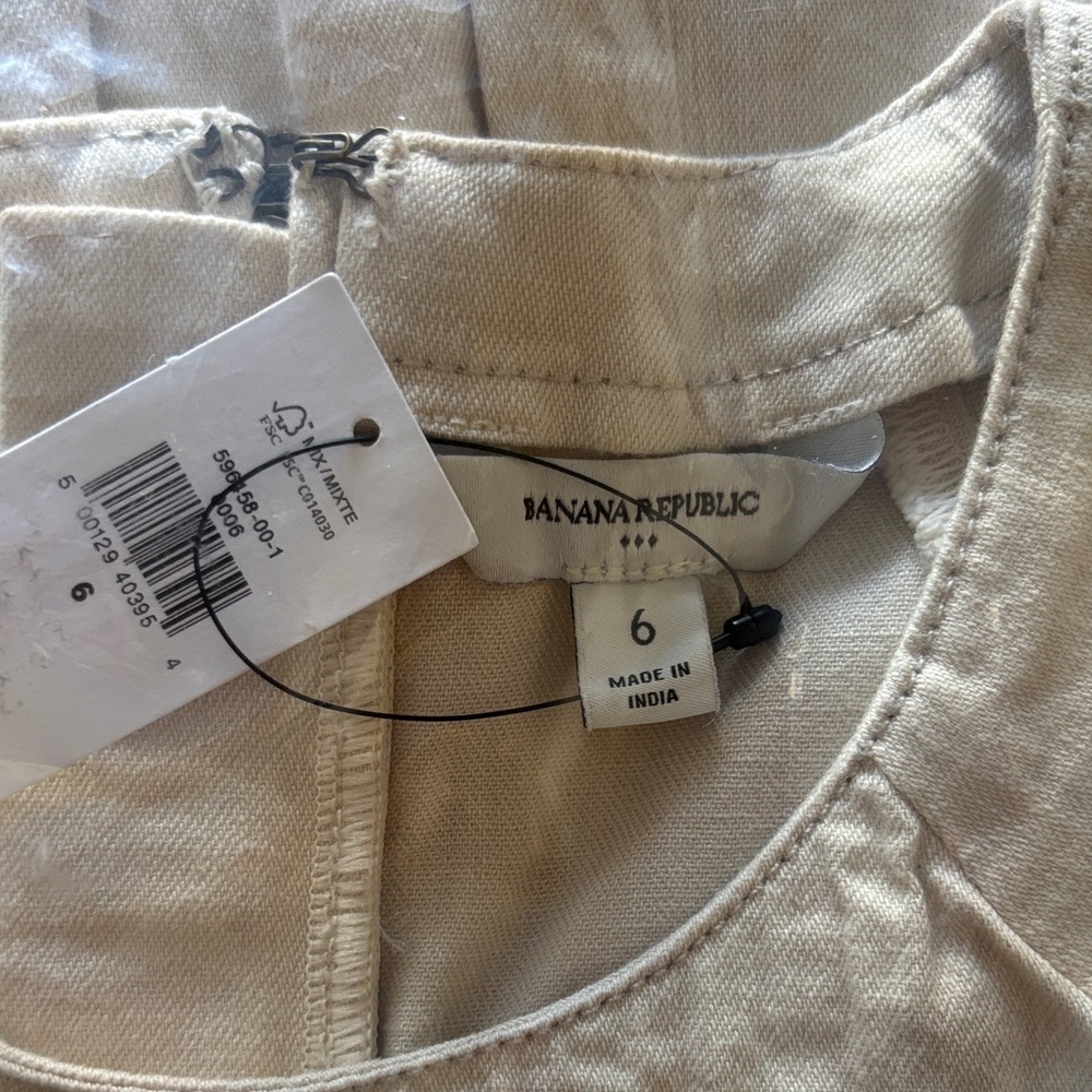 Banana Republic Lightweight Denim
Beige Dress